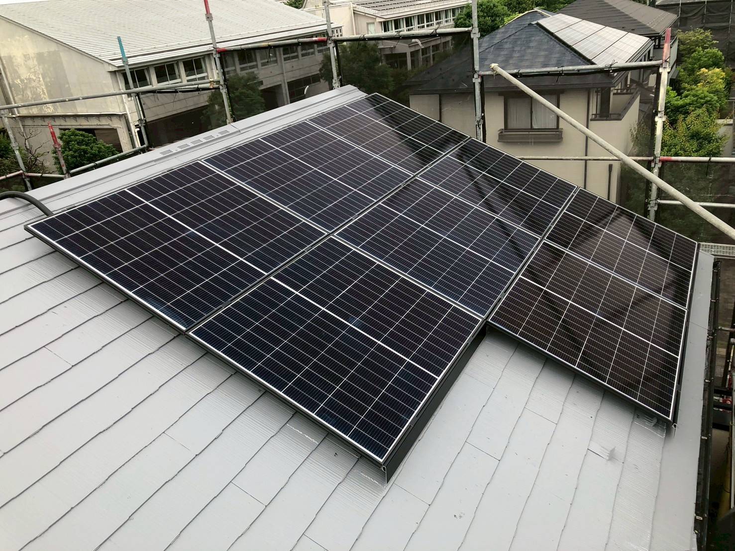 八王子市S様邸 カナディアン製太陽光パネル①